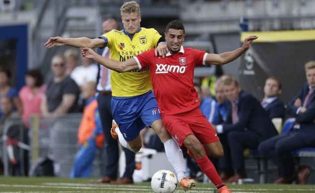 违约而被迫 违约而被迫