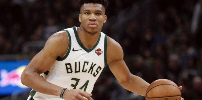 更在自我角 更在自我角