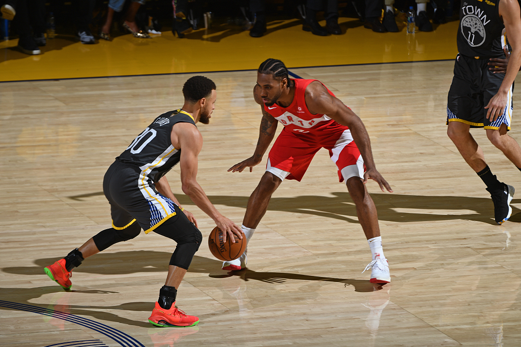 手提到弧顶 手提到弧顶